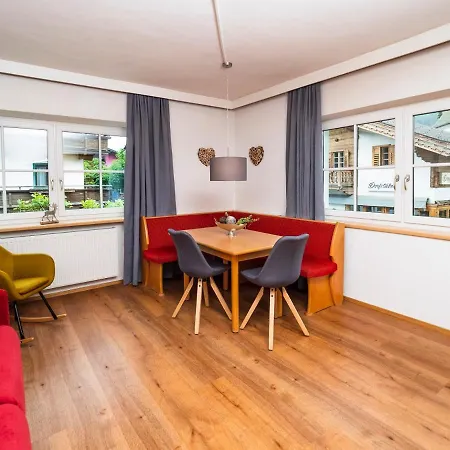 Haus Veronika - By Miha Apartment