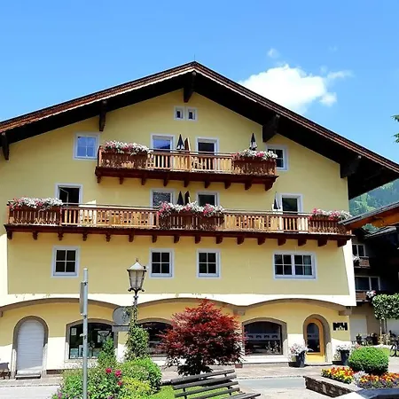 Haus Veronika - By Miha Lägenhet