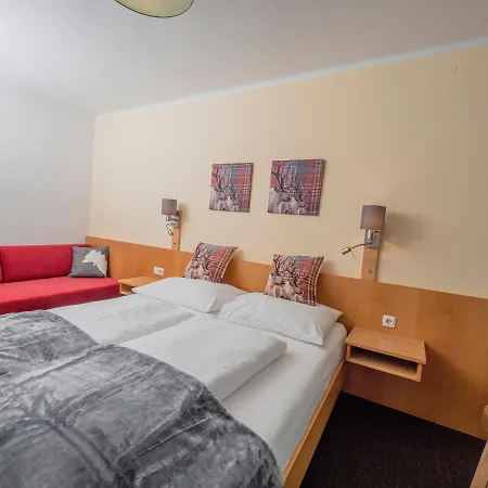 Apartament Haus Veronika - By Miha *