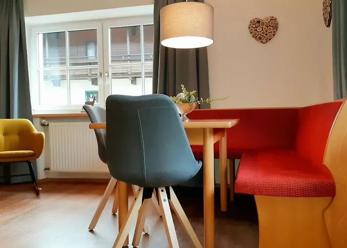 Haus Veronika - By Miha Appartement