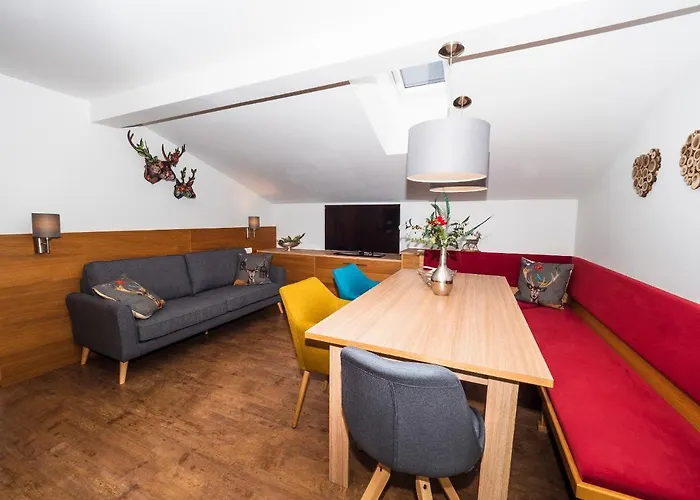 Haus Veronika - By Miha Appartement