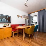 Haus Veronika - By Miha Appartement Westendorf