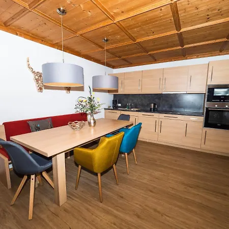 Haus Veronika - By Miha Apartment