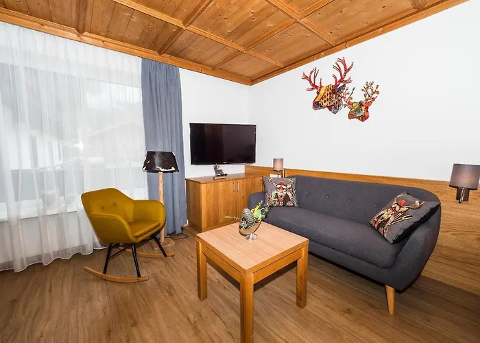 Haus Veronika - By Miha Apartment