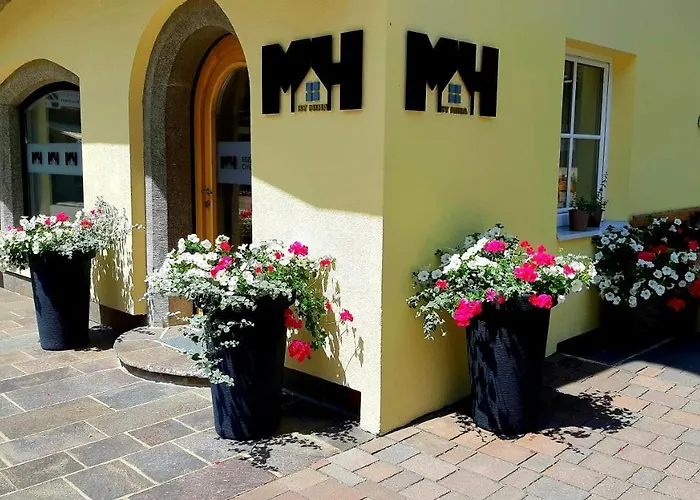 Haus Veronika - By Miha Apartment *